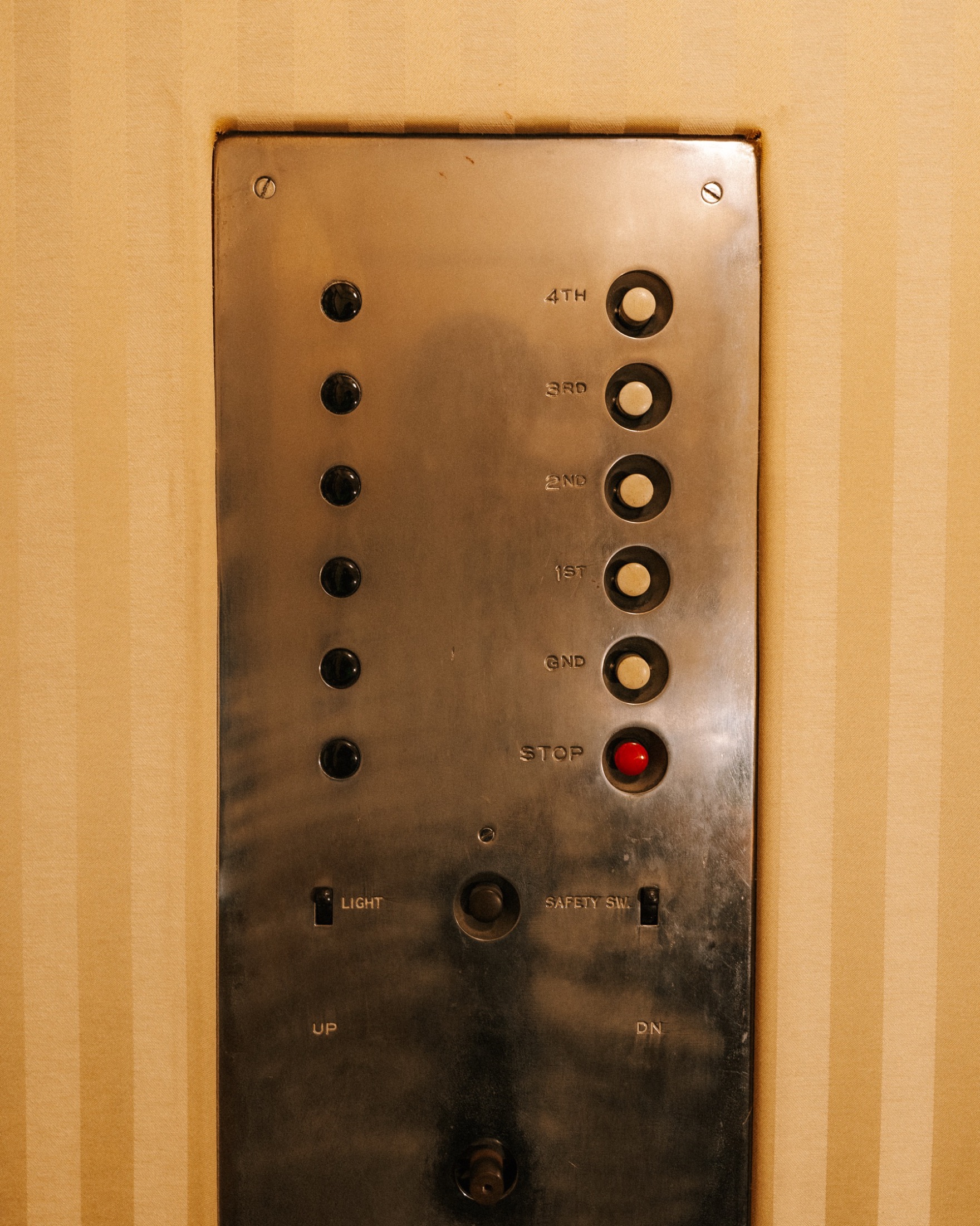 The Hotel Windsor, Melbourne, lift lobby